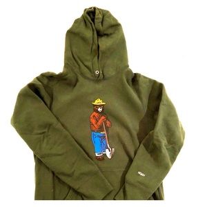 Noah Smokey the Bear men’s Hoodie